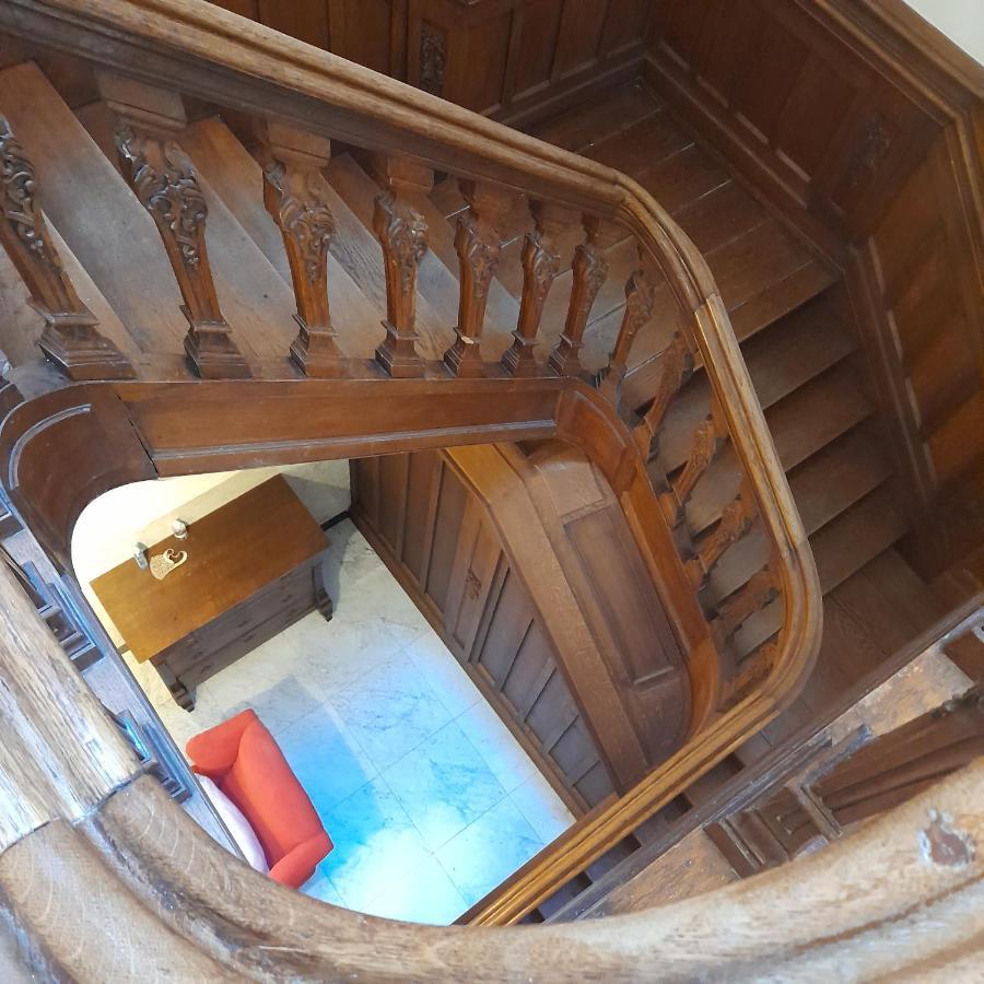 Historic Renovated Apartment With Balcony And Garden View เกาดา ภายนอก รูปภาพ